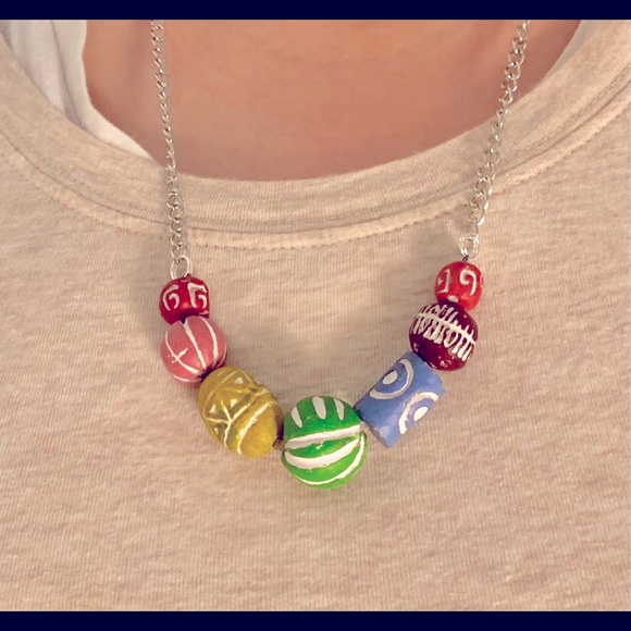 ❣️SALE Rainbow Necklace - Picture 2 of 8